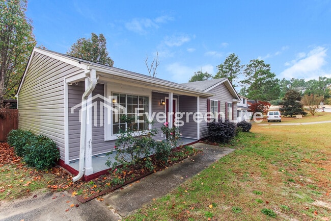 Building Photo - 112 N Donar Dr