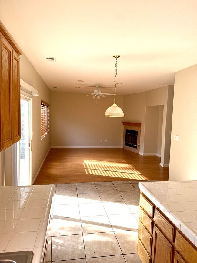 Building Photo - Looking for a four bedroom?