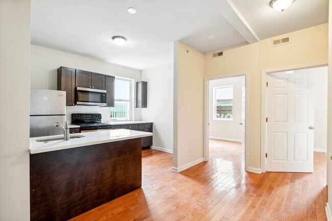 Primary Photo - 1519-21 N 16TH ST Unit A4