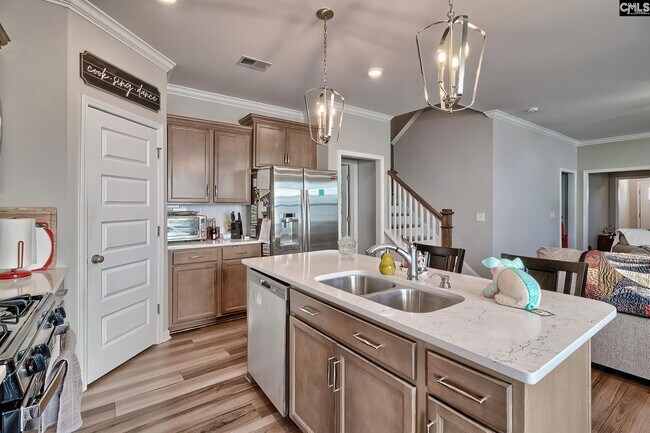 Building Photo - 453 Durwin Wy