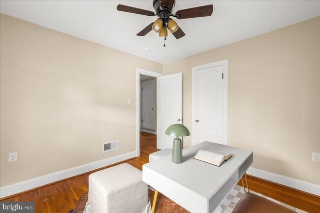 Building Photo - 312 Shawnee Ave