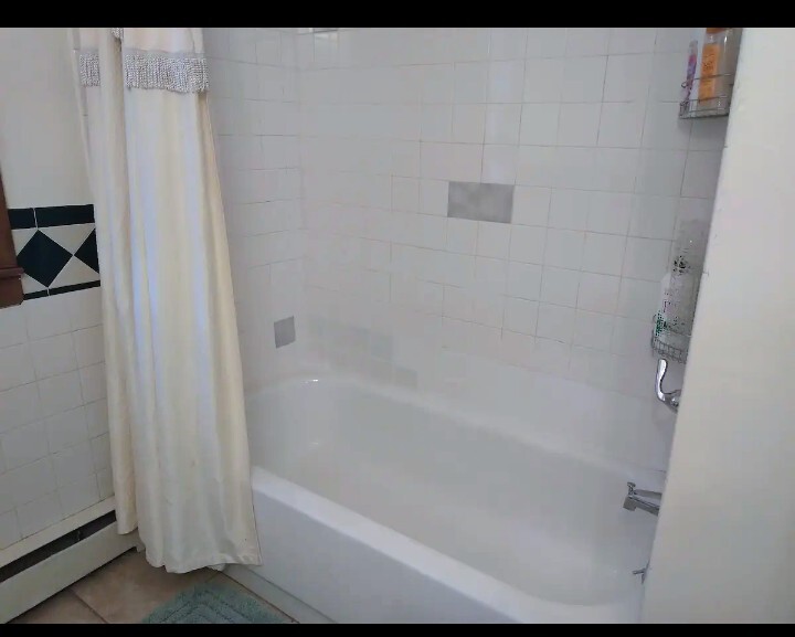 Building Photo - 39 Columbia St