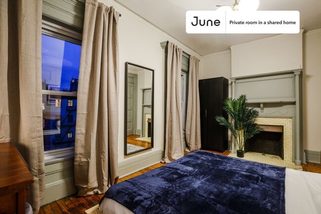 Building Photo - 400 W 20th St