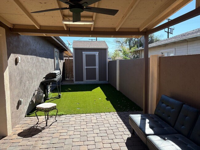 Building Photo - Rodriguez-N. 54th Ln