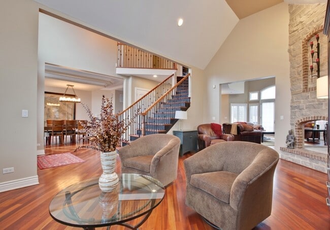 Building Photo - 7229 Roxbury Ct