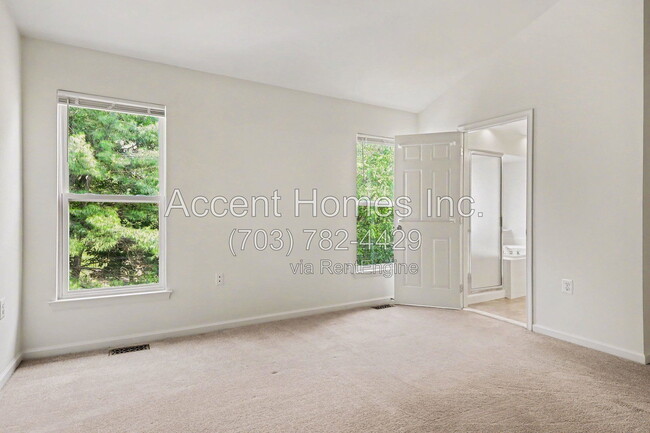 Building Photo - 21217 Millwood Sq
