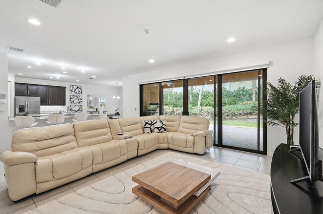 Building Photo - 14085 Paverstone Terrace