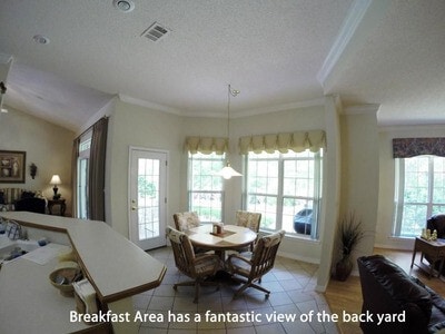 Building Photo - Kildare Circle