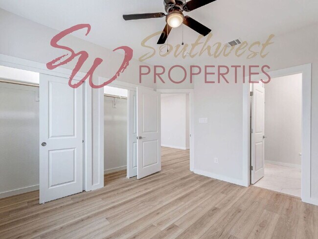 Building Photo - Gorgeous 3 bedroom townhome with a quick, easy walk to TSU campus!