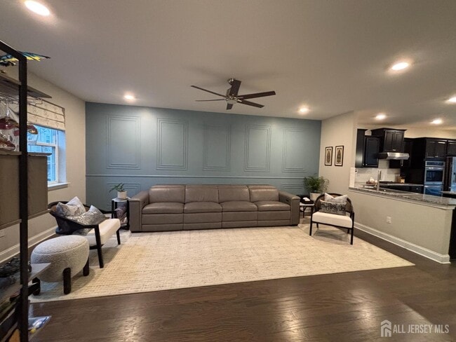 Building Photo - 1205 Hights Farm Rd N