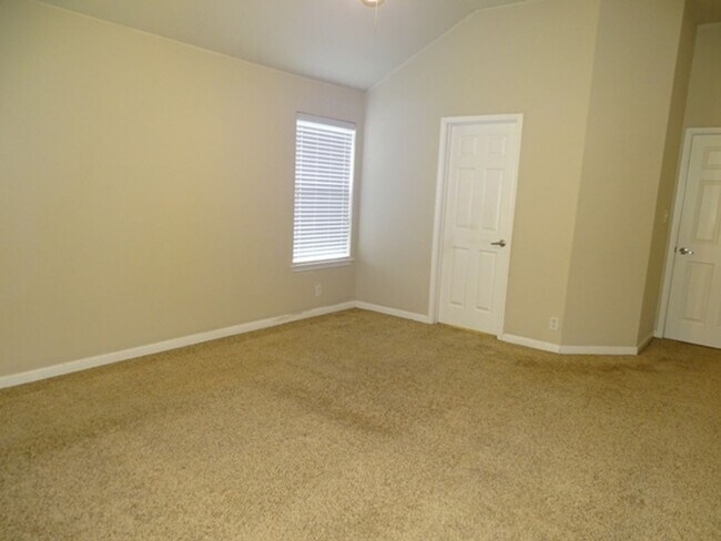 Building Photo - 3317 Orth Ave