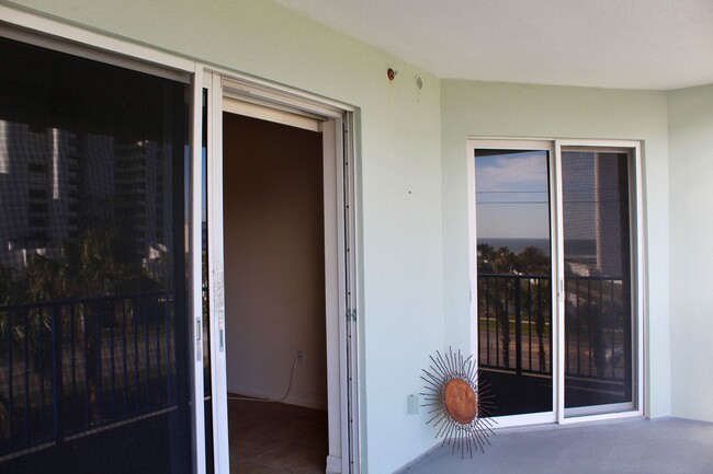 Building Photo - Reduced Ocean View rental available now!!!