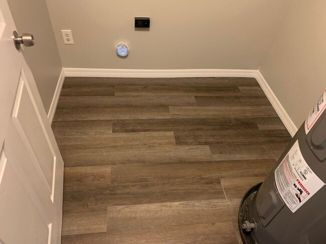 Building Photo - Remodeled 2 bedroom 1 bath in Ocala
