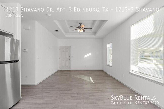 Building Photo - 1213 Shavano Dr