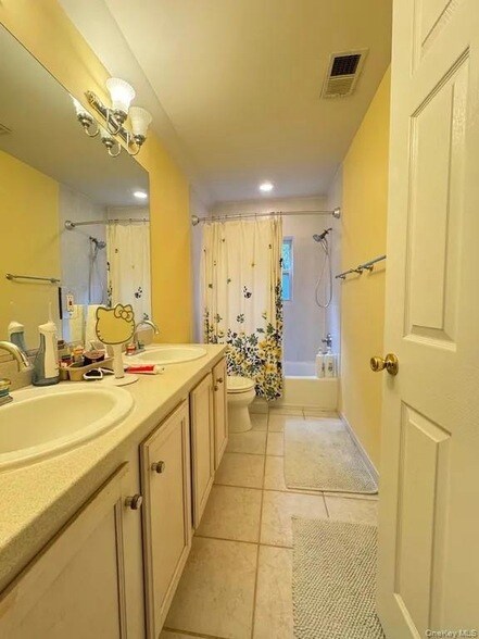 Building Photo - 103 Sunflower Ridge Rd