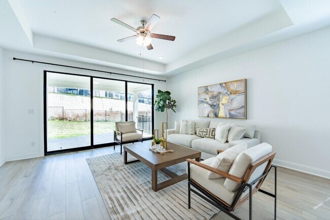 Building Photo - 1040 Villa Rialto View