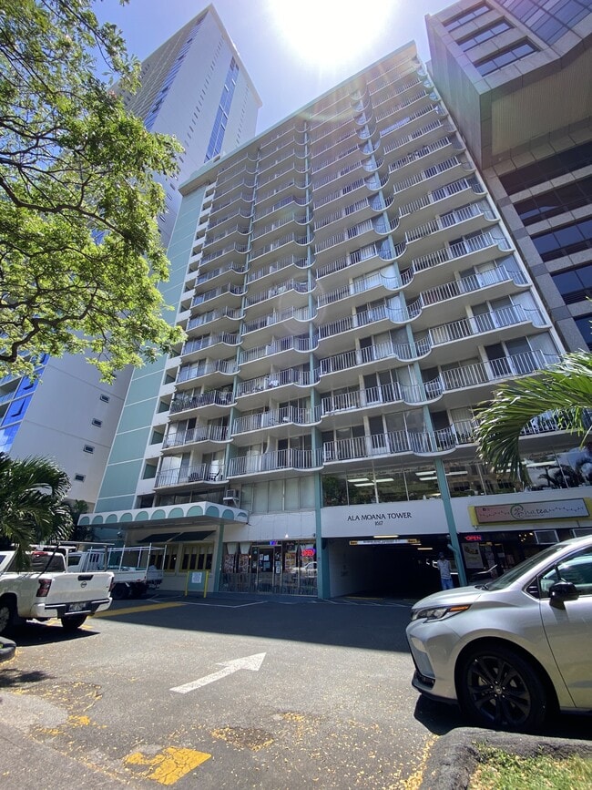 Building Photo - 1617 Kapiolani Blvd