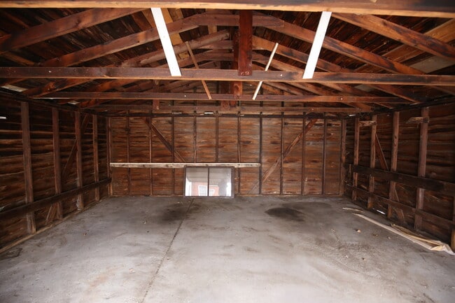 Building Photo - 17390 Bradford Ave