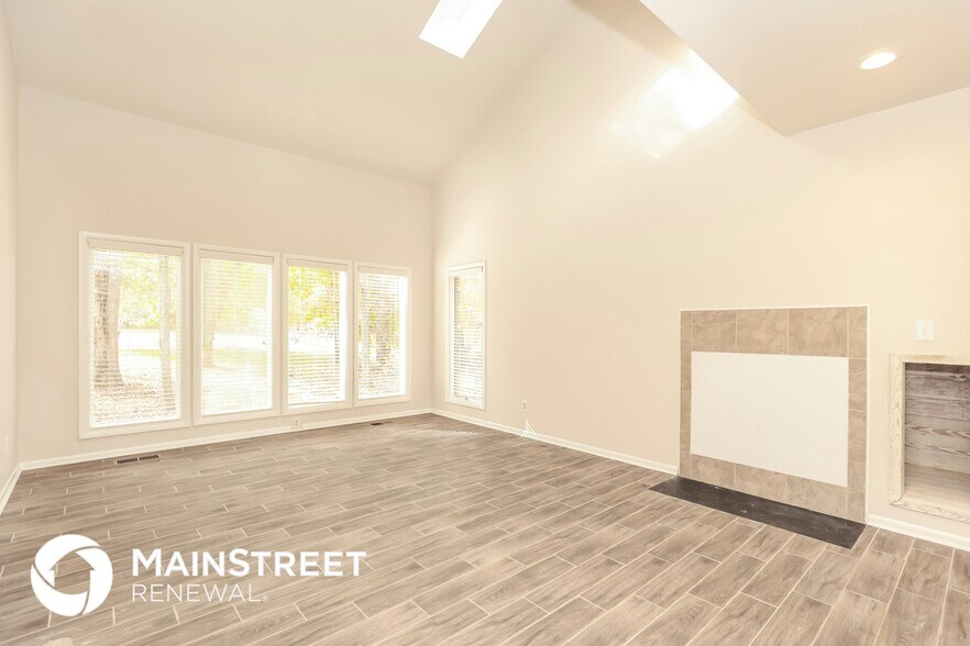Building Photo - 413 Southwinds Dr