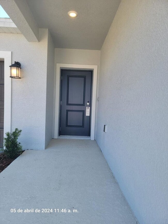 Building Photo - 5004 Worchester Dr