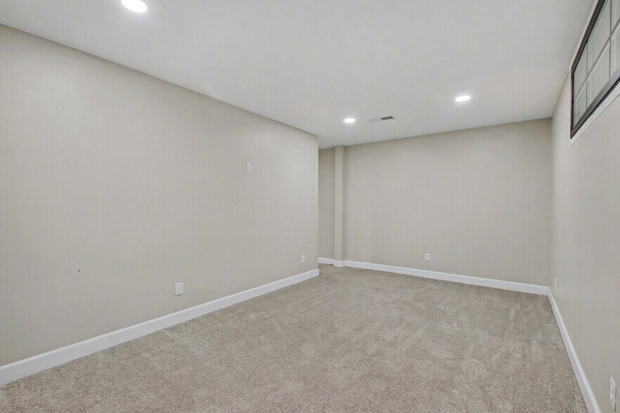 Building Photo - 1920 Lena Carter Rd