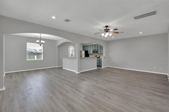 Building Photo - 12942 Iris Garden Ln