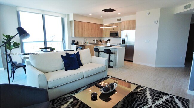 Building Photo - 3900 Biscayne Blvd