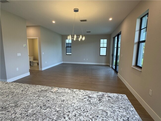 Building Photo - 9912 Porto Fino Cir