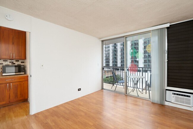 Building Photo - Modern, Fully Updated 1BR at the Gateway to Waikiki – ALL UTILITIES INCLUDED!