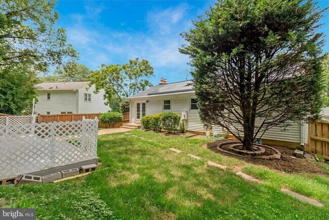Building Photo - 7915 Journey Ln
