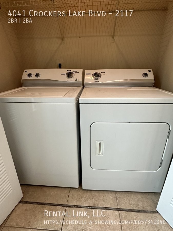 Building Photo - 4041 Crockers Lake Blvd