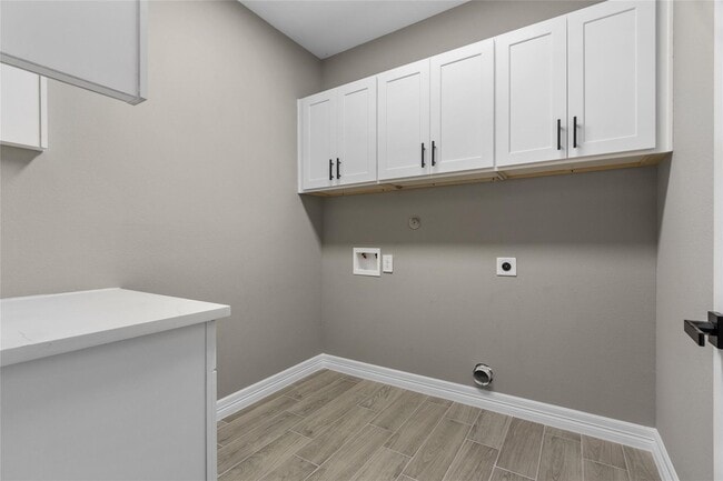 Building Photo - 11193 Wildwood Ln