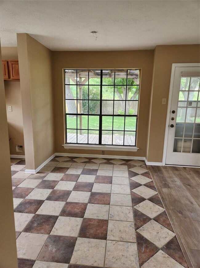 Building Photo - 14562 Oak Chase Dr