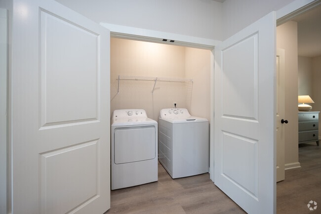 3BR, 3BA - 1413SF - Ivy Hill Cottages