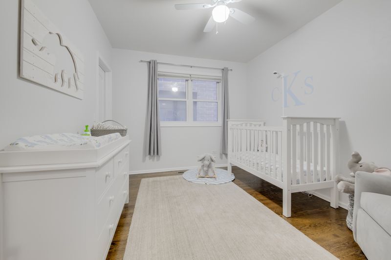 Second Bedroom - 1506 N Sedgwick St
