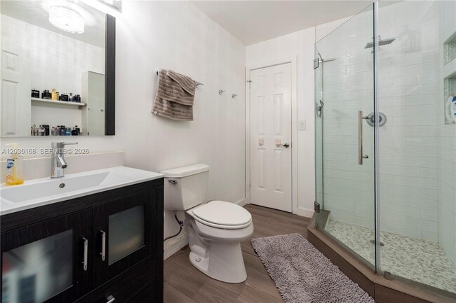 Building Photo - 921 Bayberry Point Dr