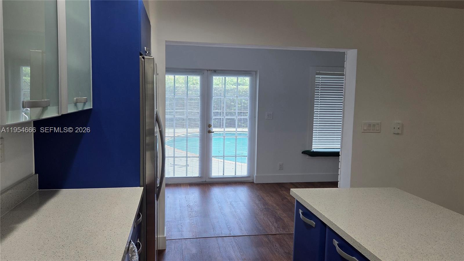 Building Photo - 1245 Coral Ln