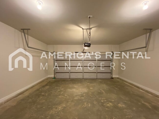 Building Photo - Home for Rent in Jemison, A!! COMING SOON. Sign a 13 month lease by 3/15 to GET 1 MONTH FREE RENT!!