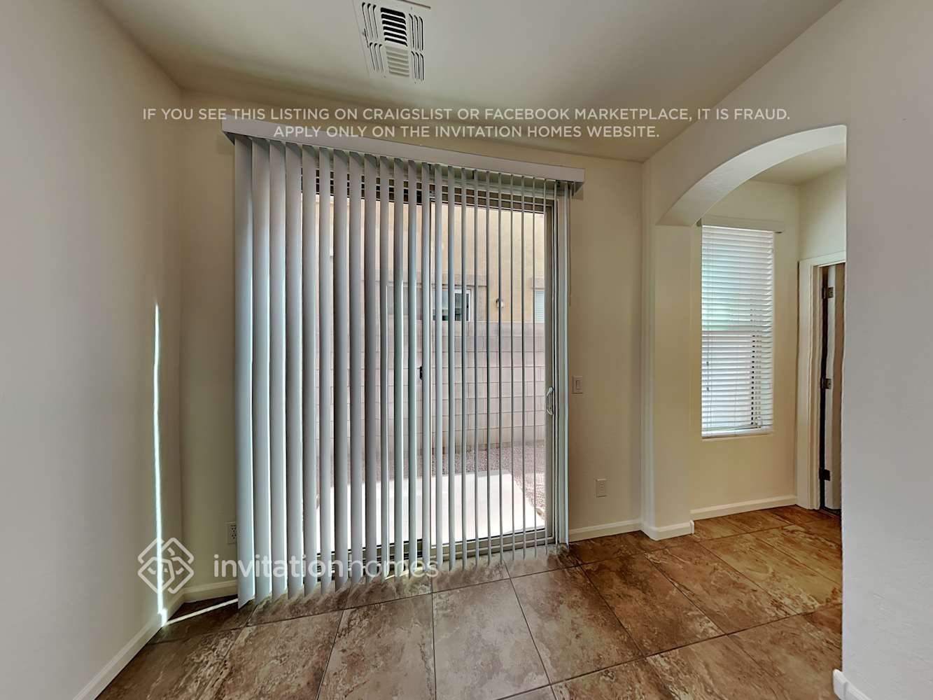 Building Photo - 3365 E Constitution Dr