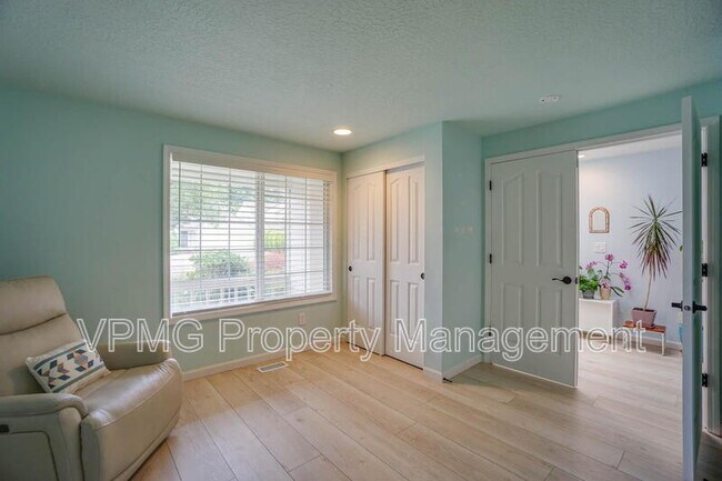 Building Photo - 2607 SE 175th Ave