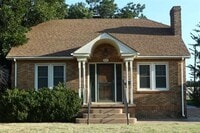 Building Photo - 910 W York Ave