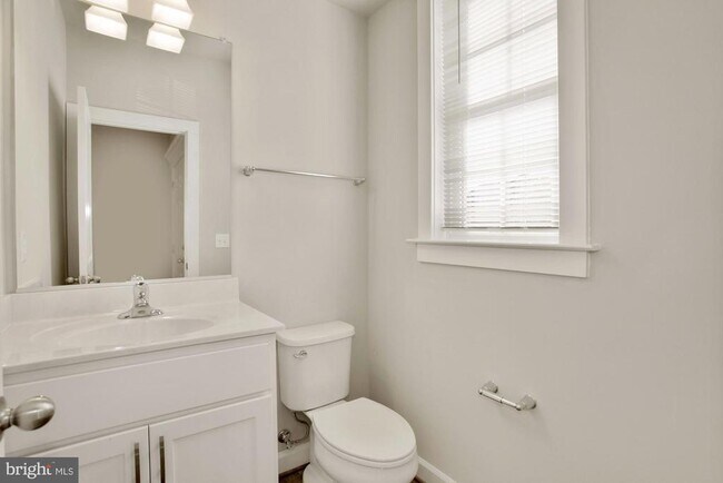 Building Photo - 5625 Finley Rose Ct