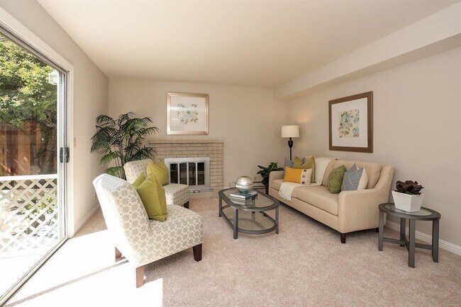 Building Photo - Belwood