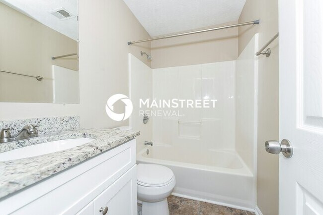 Building Photo - 4 Bedroom Pet-Friendly Home in Rex, GA with Main Street Renewal