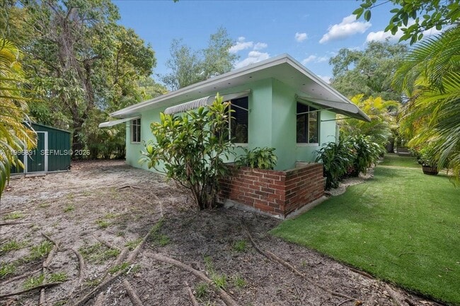 Building Photo - 3490 William Ave