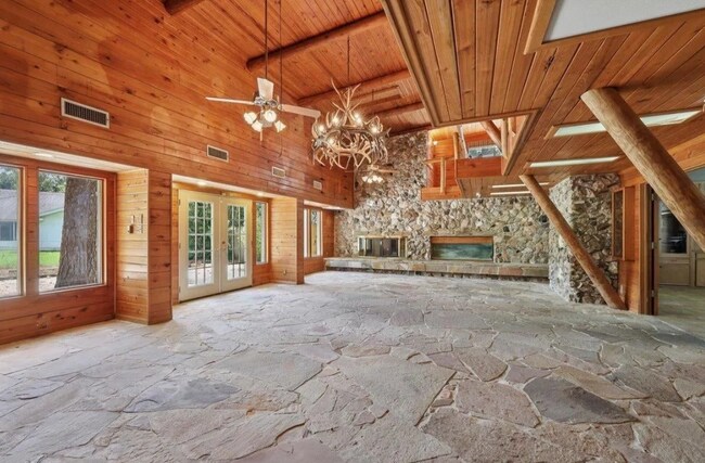 Building Photo - 5710 Glasgow Ln