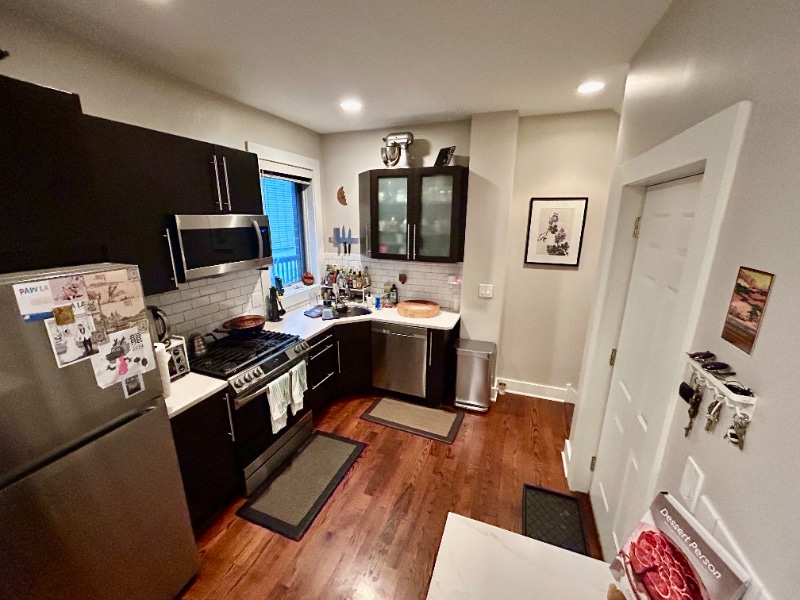 Building Photo - 1543 N Bosworth Ave