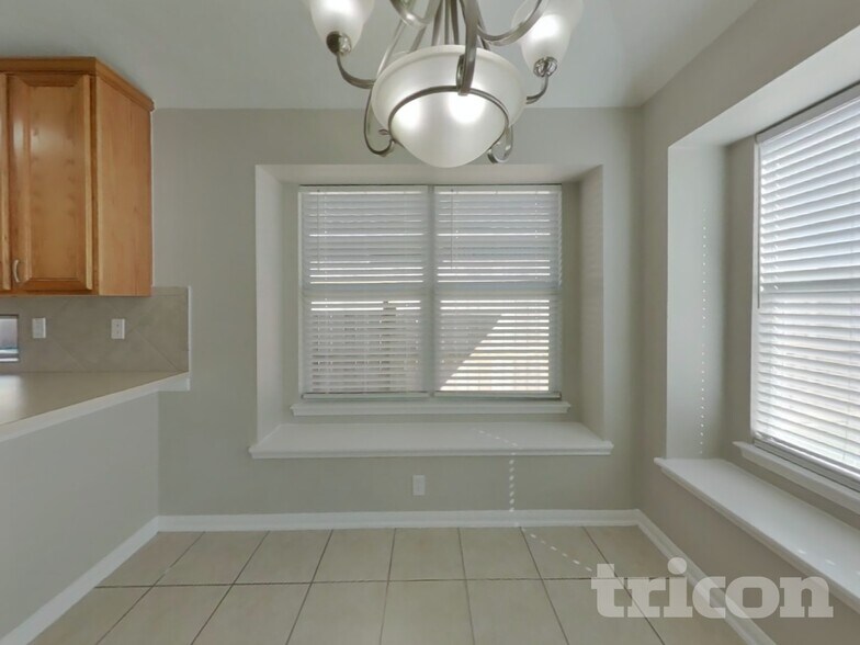 Building Photo - 3123 Spring Ranch Ln