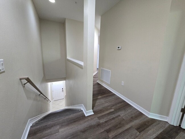 Building Photo - 5490 Soapstone Pl