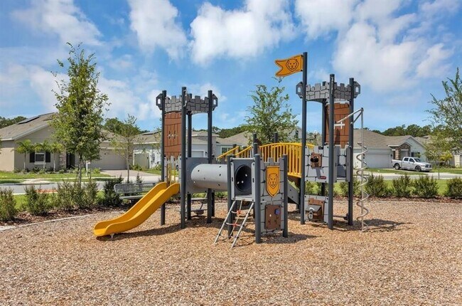 Building Photo - 2337 Treasure Hill St